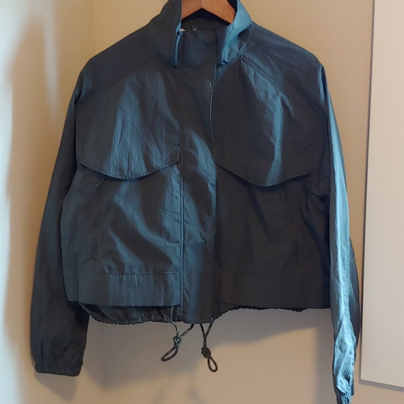 Athleta Canopy Parachute Jacket, NWT - Picture 3 of 4